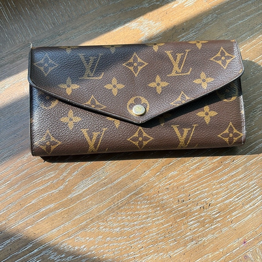 Louis Vuitton Brown Monogram Clutch